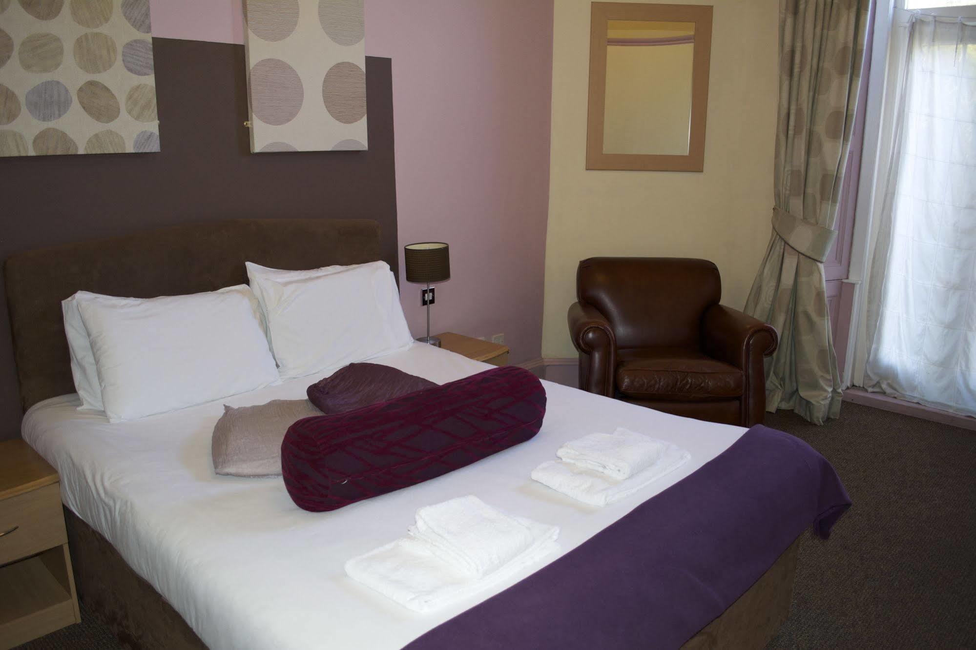 Mw Townhouse Hotel EDI Eksteriør billede